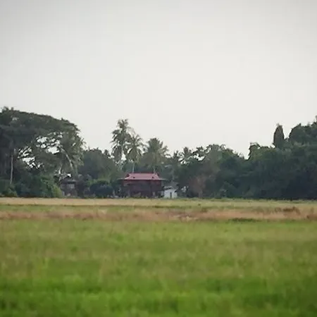 Rumah Kurnia Kangar Exterior photo