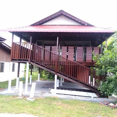 Rumah Kurnia Kangar Exterior photo